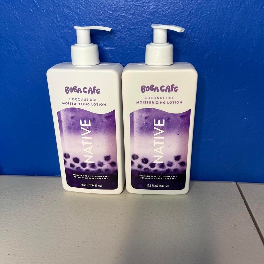 TWO Native Moisturizing Body Lotion, Limited Edition Coconut Ube. 16.5 oz.